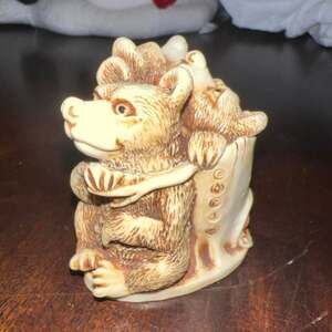 Harmony Kingdom 1997 Octoberfest Bear Trinket Box Figurine